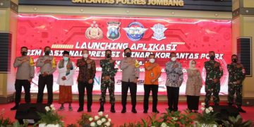Polda Jatim Luncurkan Aplikasi ‘SINAR’ Permudah Pembuatan Sim Bagi Masyarakat