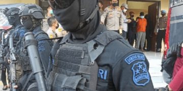 Tim Densus 88 Antiteror tangkap terduga teroris  di Sulsel