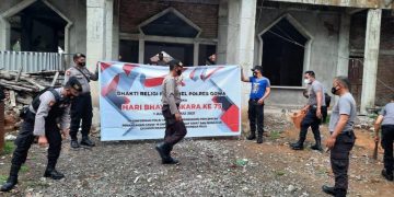 Jelang Hut Bhayangkara Ke 75, Personil Polres Gowa Gelar Bakti Religi