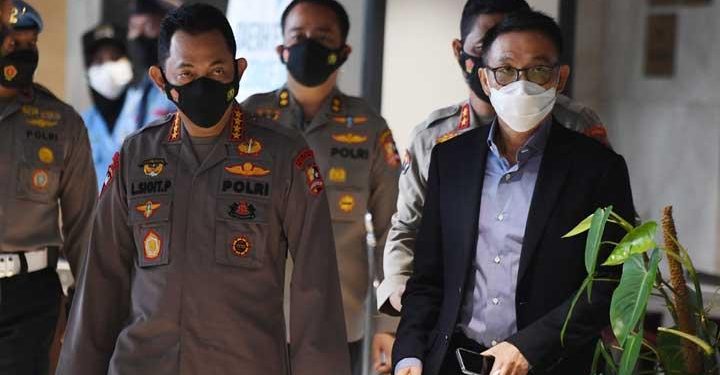 Kapolri Terbitkan e-Book Pedoman Penanganan Klaster Covid-19