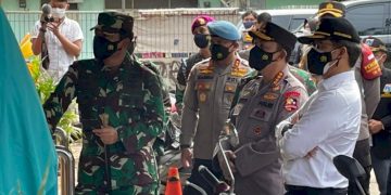 Panglima TNI-Kapolri Sidak PPKM 3 Lokasi di DKI, Minta Pengendalian Covid-19 Maksimal