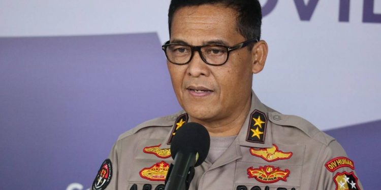 Instruksi Kapolri ke Jajaran saat PPKM Level 4 : Akselerasi dan Pastikan Bansos Tepat Sasaran