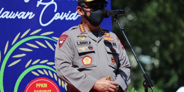 Instruksi Kapolri ke Jajaran saat PPKM Level 4 : Akselerasi dan Pastikan Bansos Tepat Sasaran