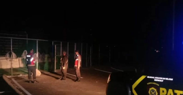 Polisi menggelar patroli malam jelang WSBK Mandalika