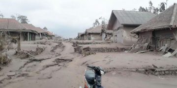 Erupsi Gunung Semeru, Polri Terjunkan 1.117 Personel Bantu Penanganan