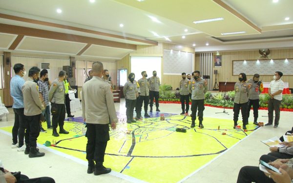 Polresta Manado Gelar TFG Pengamanan Malam Tahun Baru 2022